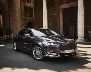 Ford Vignale Mondeo Sedan